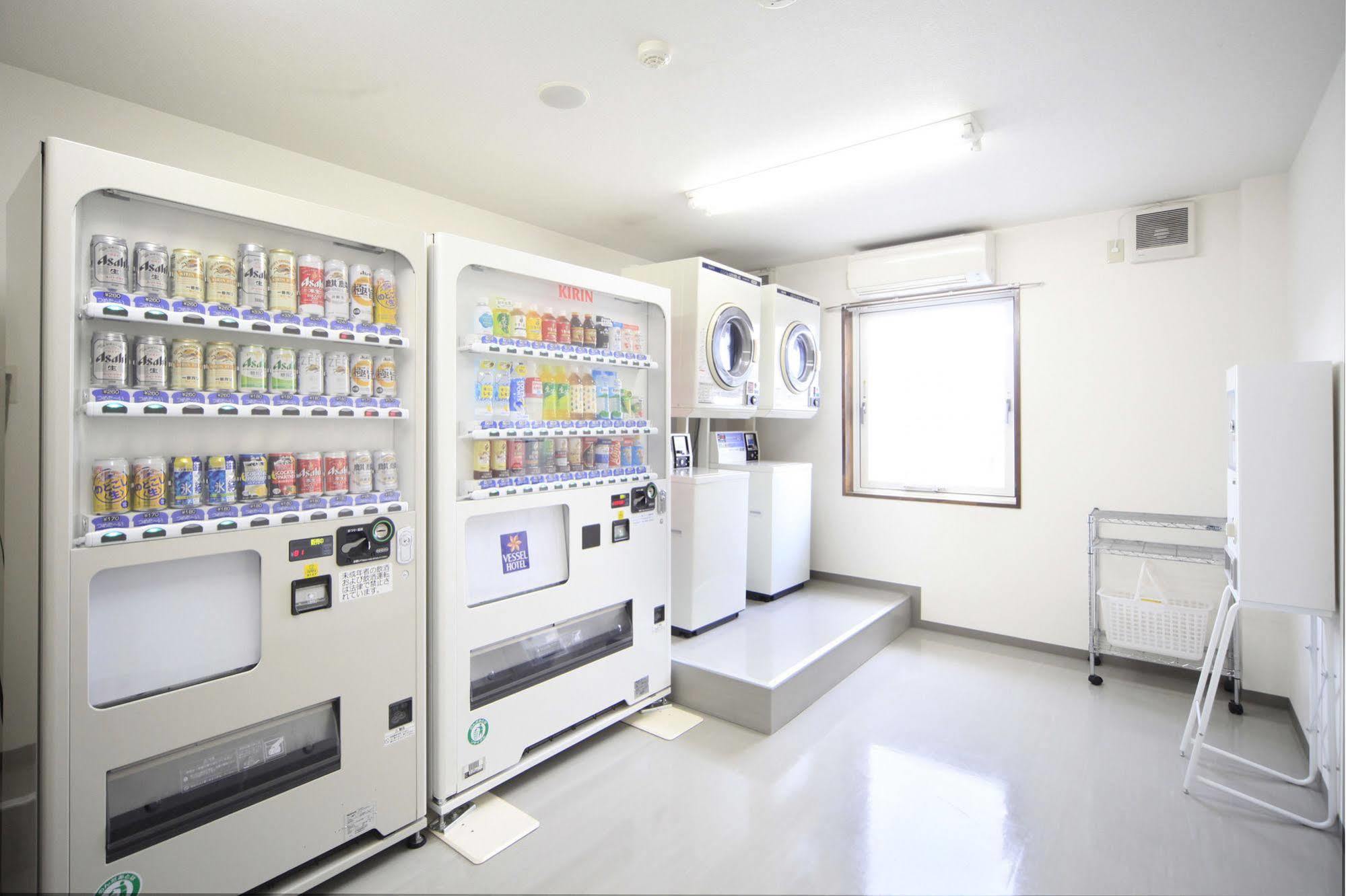 Vessel Hotel Higashi Hiroshima Bagian luar foto